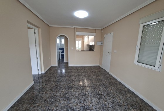 Herverkoop - Appartement / Flat -
Orihuela Costa - Punta Prima