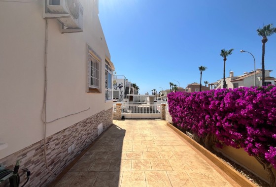 Revente - Villa mitoyenne -
Playa Flamenca - Jumilla