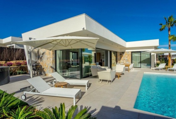 Venta - Chalet Independiente -
Orihuela - Las Colinas Golf