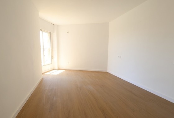 Herverkoop - Appartement / Flat -
Orihuela Costa