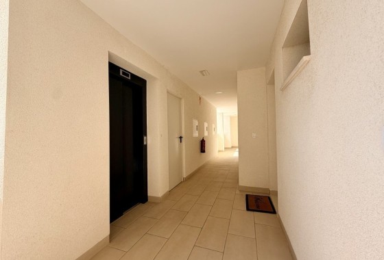 Venta - Apartamento / Piso -
Orihuela Costa