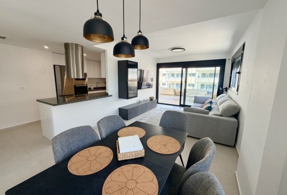 Venta - Apartamento / Piso -
Orihuela Costa