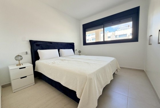 Venta - Apartamento / Piso -
Orihuela Costa