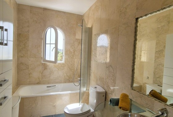 Resale - Townhouse -
Las Ramblas Golf - Inland