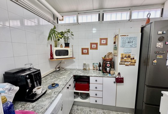 Herverkoop - Rijhuis -
Orihuela - Urbanización Perla del Mar