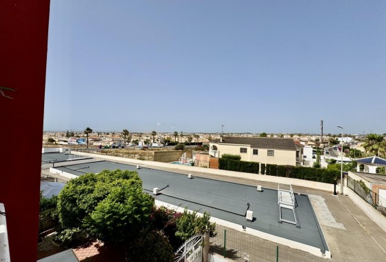 Herverkoop - Rijhuis -
Orihuela - Urbanización Perla del Mar
