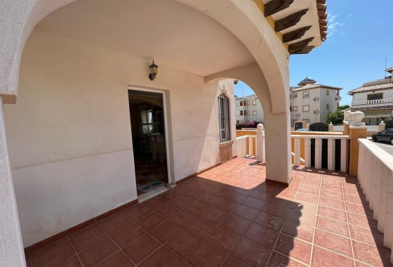 Resale - Semi Detached Villa -
Orihuela Costa - Montezenia