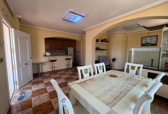 Resale - Semi Detached Villa -
Orihuela Costa - Montezenia