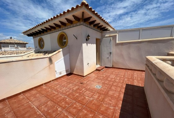 Resale - Semi Detached Villa -
Orihuela Costa - Montezenia