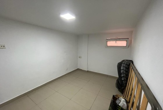 Resale - Semi Detached Villa -
Orihuela Costa - Montezenia
