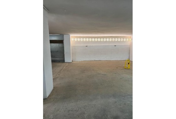 Herverkoop - Appartement / Flat -
Torrevieja - Punta Prima