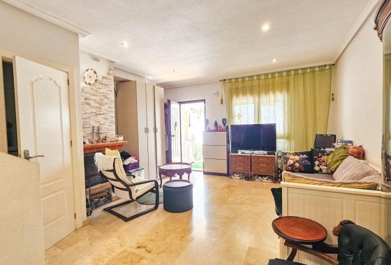 Revente - Maison de ville -
Orihuela Costa - PAU 8
