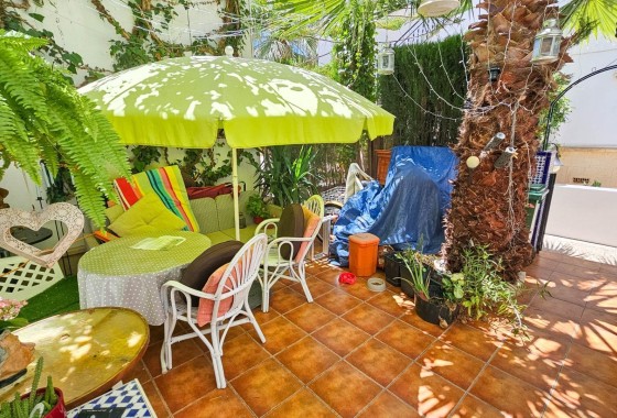 Revente - Maison de ville -
Orihuela Costa - PAU 8