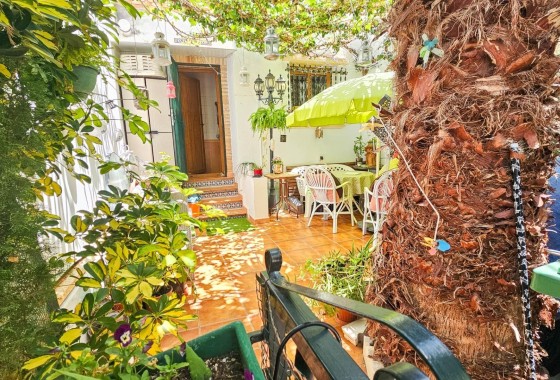 Revente - Maison de ville -
Orihuela Costa - PAU 8