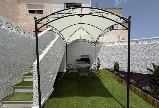 Revente - Appartement -
Torrevieja - El Limonar
