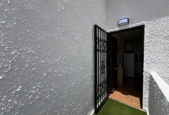 Revente - Appartement -
Torrevieja - El Limonar