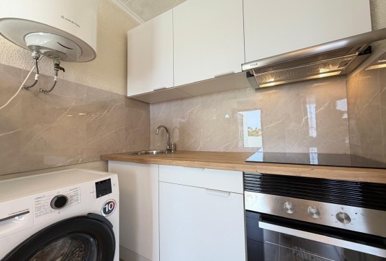 Revente - Appartement -
Torrevieja - El Limonar
