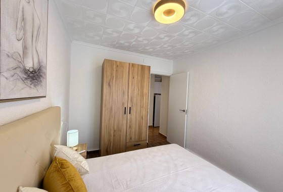 Revente - Appartement -
Torrevieja - El Limonar