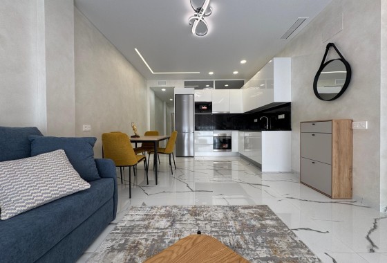 Herverkoop - Appartement / Flat -
Torrevieja
