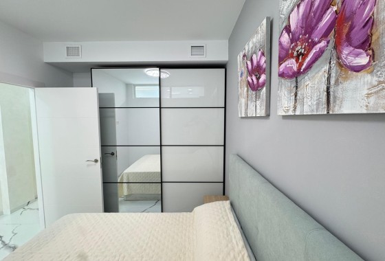 Herverkoop - Appartement / Flat -
Torrevieja