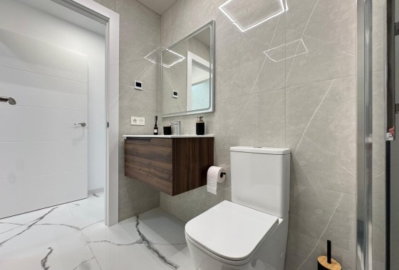 Herverkoop - Appartement / Flat -
Torrevieja
