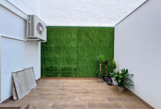 Herverkoop - Appartement / Flat -
Torrevieja