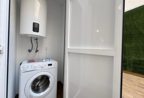 Herverkoop - Appartement / Flat -
Torrevieja