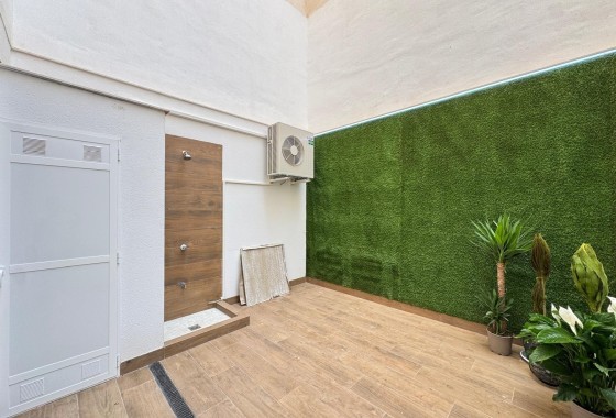 Herverkoop - Appartement / Flat -
Torrevieja