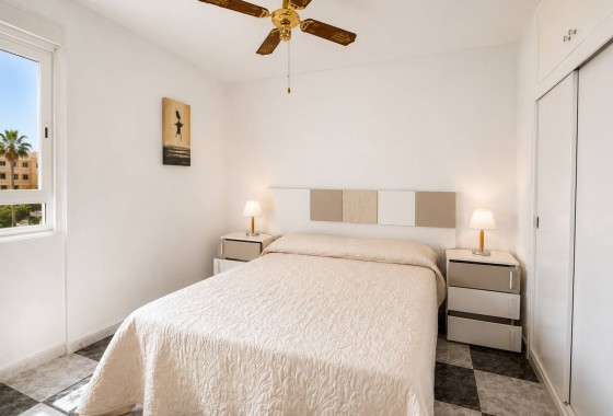 Sprzedaż - Apartament / Mieszkanie -
La Manga del Mar Menor - La Manga