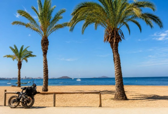 Sprzedaż - Apartament / Mieszkanie -
La Manga del Mar Menor - La Manga