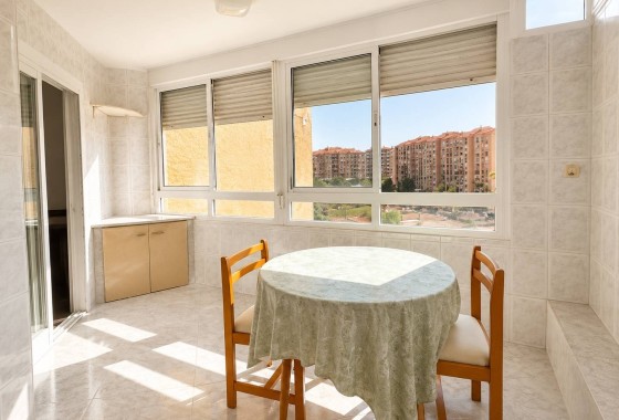 Sprzedaż - Apartament / Mieszkanie -
La Manga del Mar Menor - La Manga