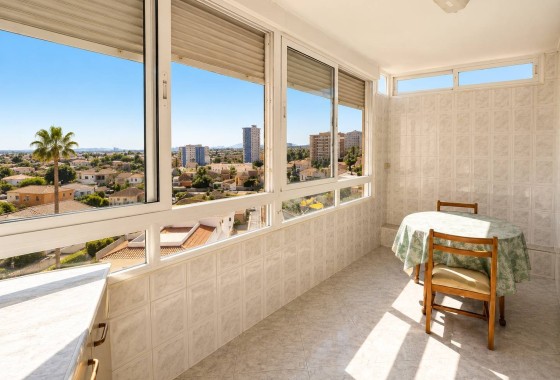 Sprzedaż - Apartament / Mieszkanie -
La Manga del Mar Menor - La Manga