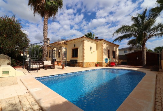 Revente - Villa individuelle -
Formentera del Segura - Fincas de La Vega