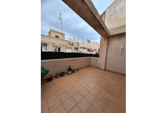 Wiederverkauf - Wohnung / Apartment -
Torrevieja - Playa del Cura