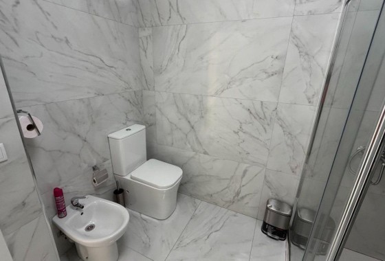 Revente - Appartement -
Torrevieja - Curva del Palangre