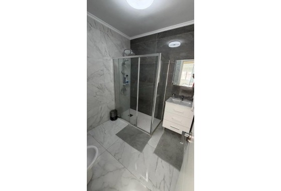 Revente - Appartement -
Torrevieja - Curva del Palangre
