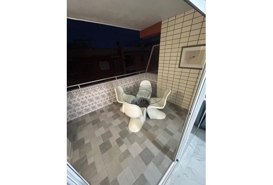 Revente - Appartement -
Torrevieja - Curva del Palangre