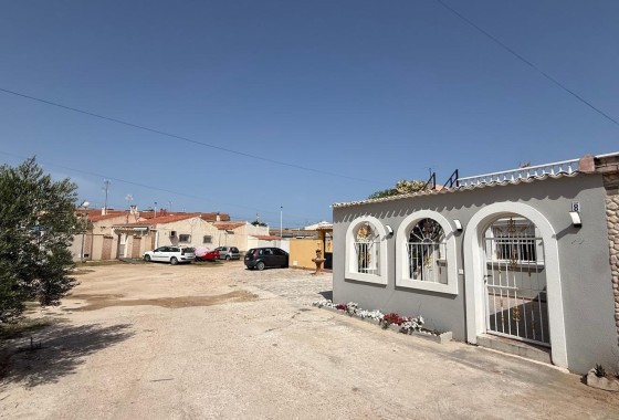 Revente - Maison de ville -
Torrevieja - Torreta florida