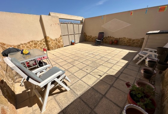 Revente - Maison de ville -
Benejúzar