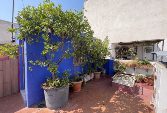 Venta - Casa de pueblo -
Rojales