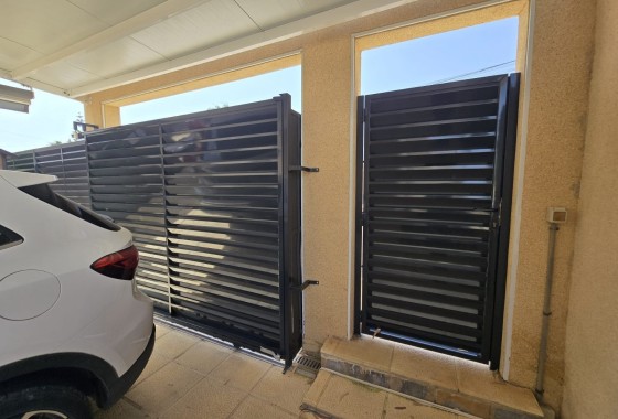 Sprzedaż - Wolnostojąca willa -
Torrevieja - La Siesta