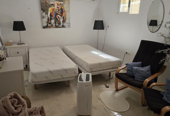 Sprzedaż - Wolnostojąca willa -
Torrevieja - La Siesta