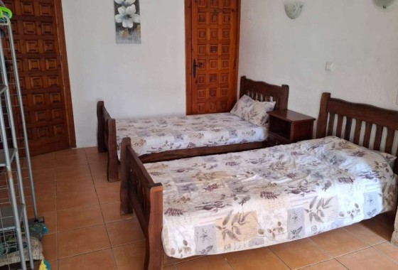 Revente - Villa Individuelle -
Jávea
