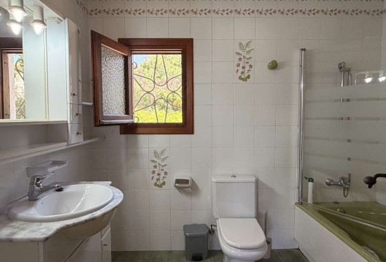 Revente - Villa Individuelle -
Jávea
