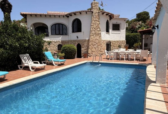 Revente - Villa Individuelle -
Jávea