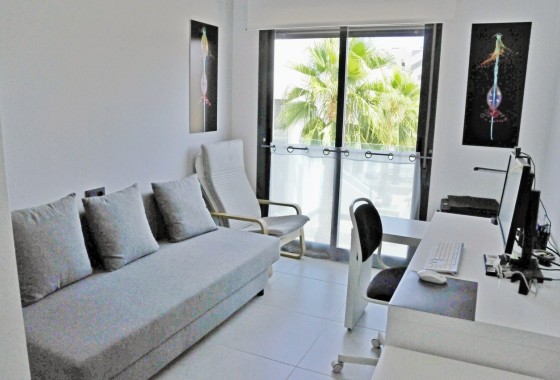 Venta - Apartamento / Piso -
Guardamar del Segura