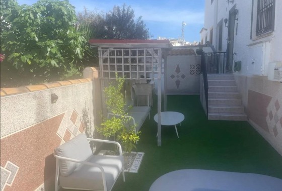 Venta - Adosado -
Orihuela Costa - Los Almendros-la Florida