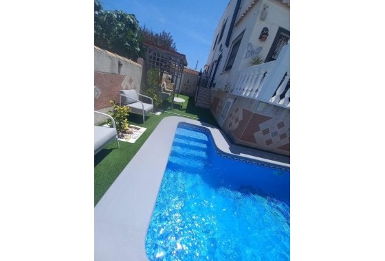 Venta - Adosado -
Orihuela Costa - Los Almendros-la Florida