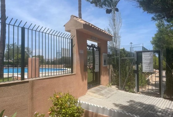 Venta - Adosado -
Orihuela Costa - Los Almendros-la Florida