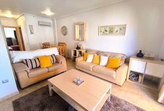 Venta - Apartamento / Piso -
Orihuela